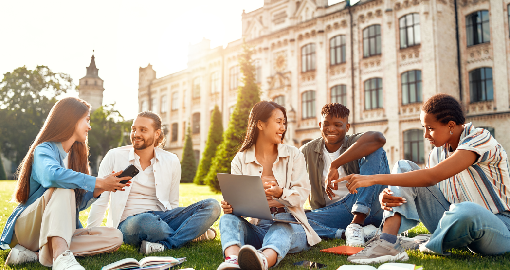 Можно ли учиться в двух колледжах одновременно?